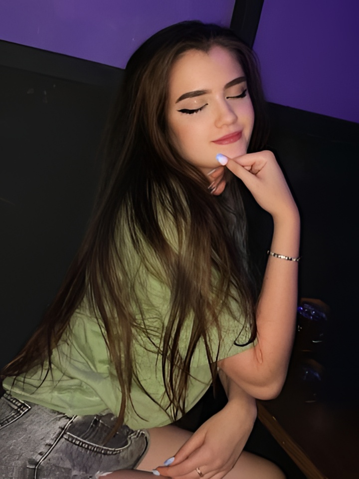 Белла привлекальеная девушка из Читы цена от 1500 руб