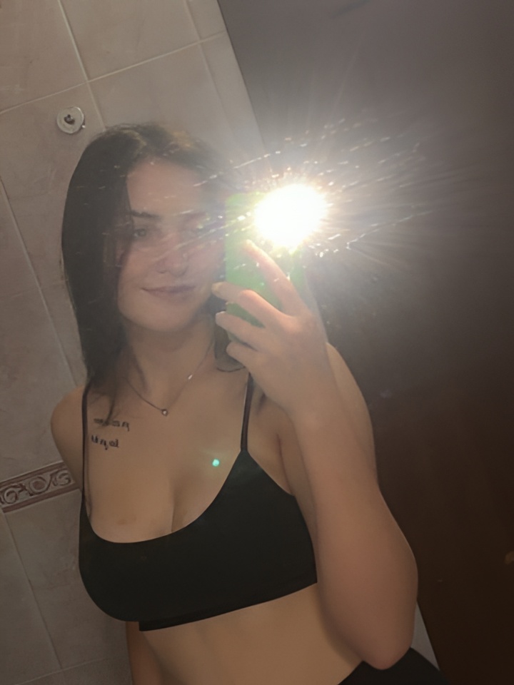 Богдана привлекальеная девушка из Читы цена от 5000 руб