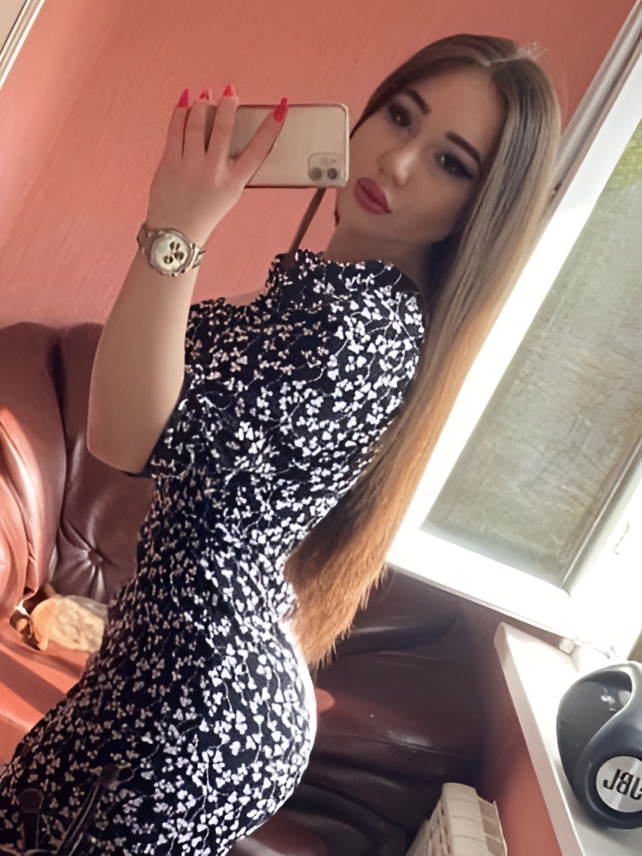 Екатерина привлекальеная девушка из Читы цена от 10000 руб