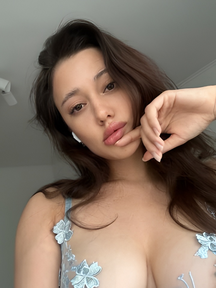 Индивидуалка Кира, доступна для личного знакомства от 4000 руб