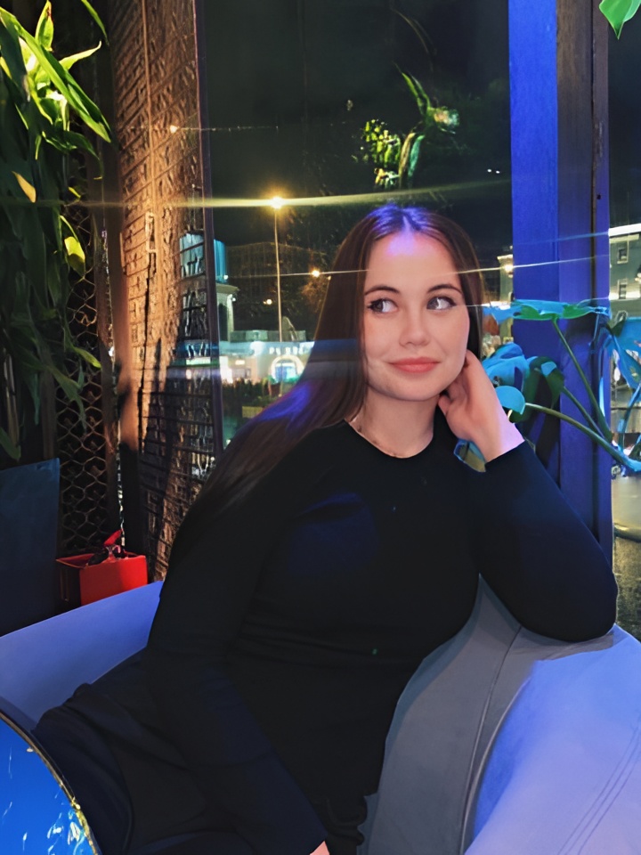 Софи привлекальеная девушка из Читы цена от 4000 руб