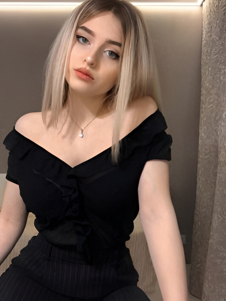 Владислава привлекальеная девушка из Читы цена от 10000 руб