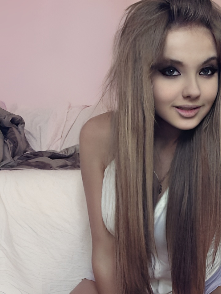 Юстина привлекальеная девушка из Читы цена от 4000 руб