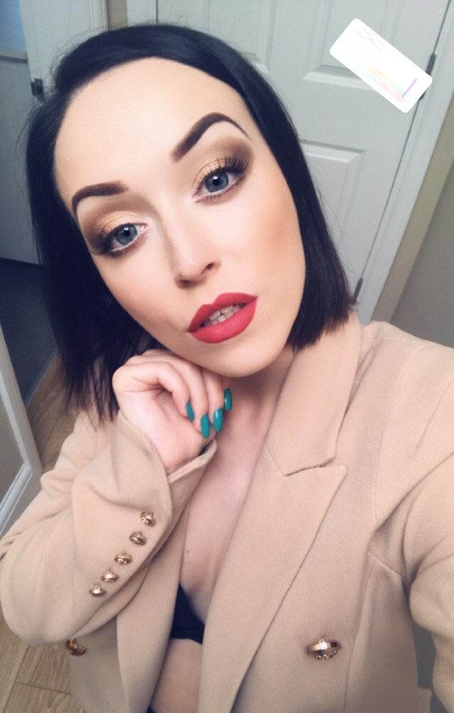 Рита привлекальеная девушка из Читы цена от 3500 руб