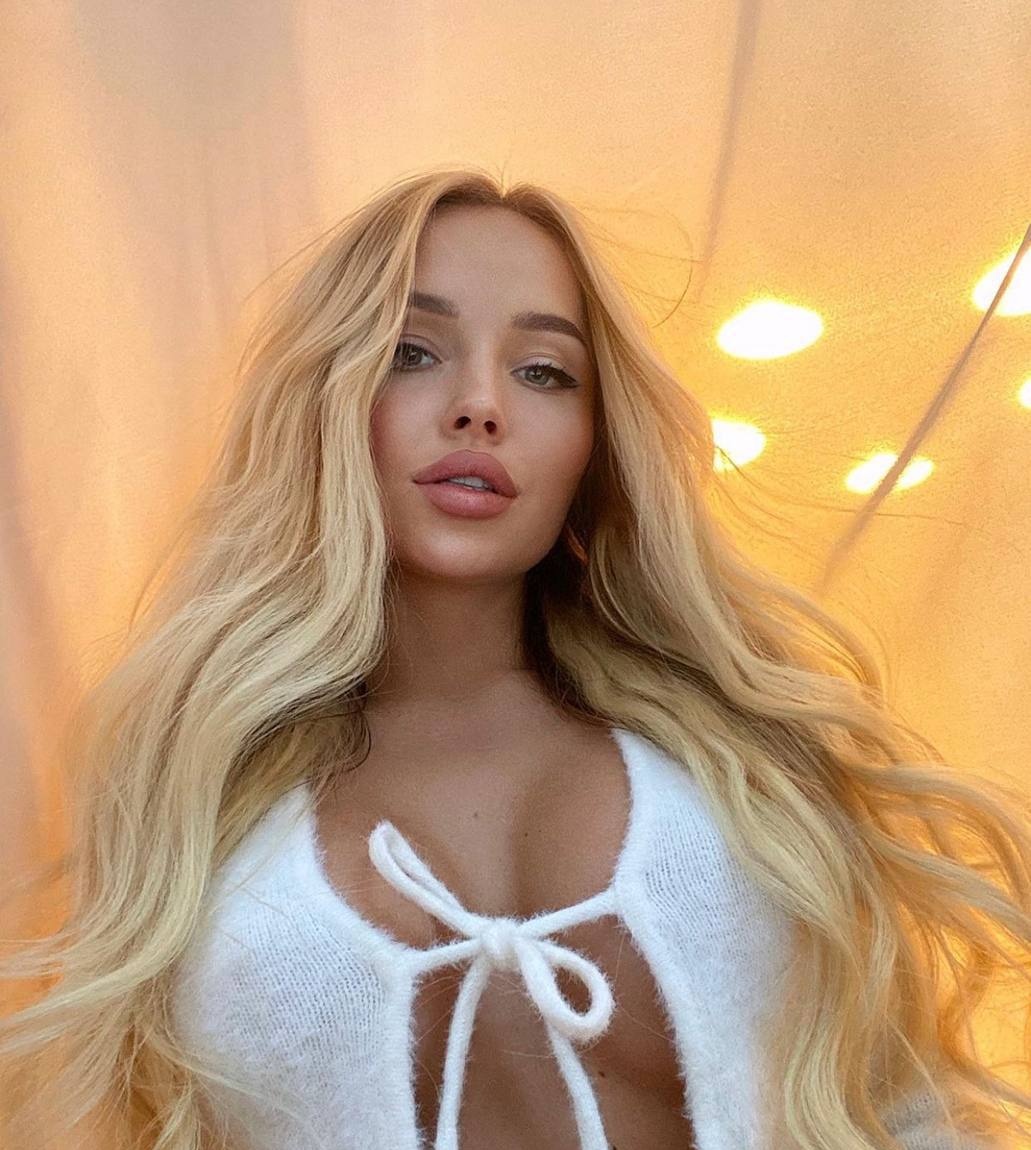 Надежда привлекальеная девушка из Читы цена от 3500 руб