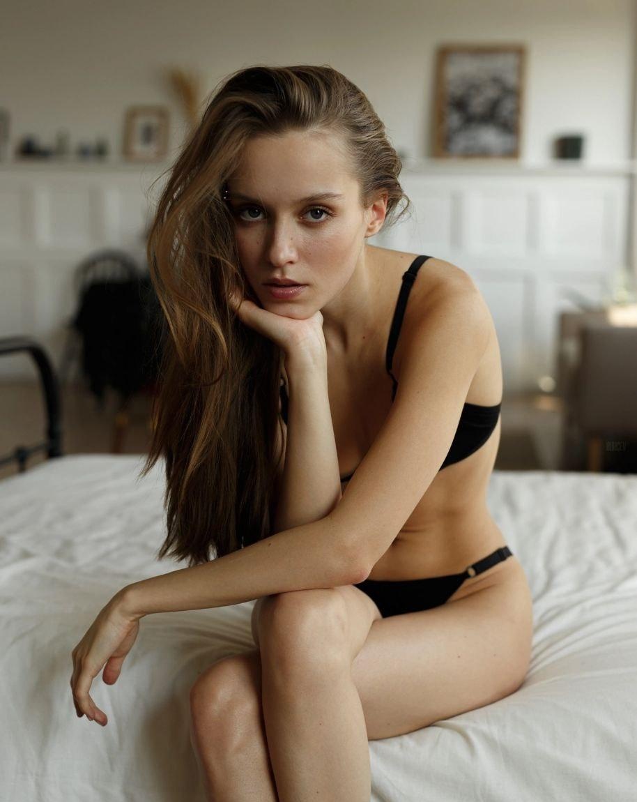 Света привлекальеная девушка из Читы цена от 8000 руб