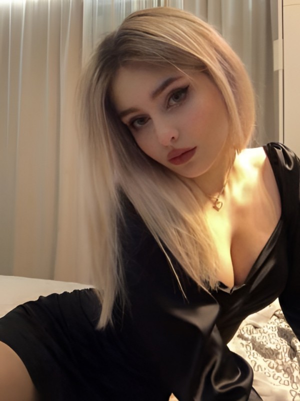 Сарра привлекательная девушка из Читы цена от 1500 руб