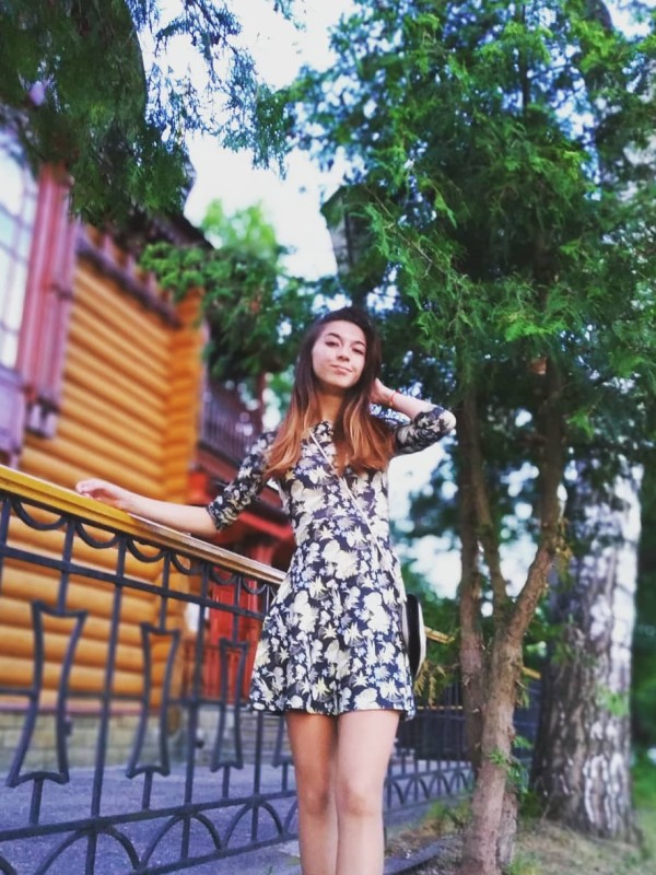 Кристина привлекательная девушка из Читы цена от 4000 руб