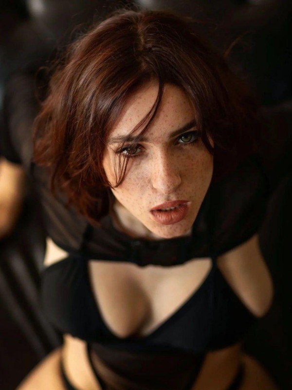 Маруся привлекательная девушка из Читы цена от 5000 руб